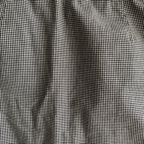 Belted Houndstooth Mini Skirt - Picture 9 of 11